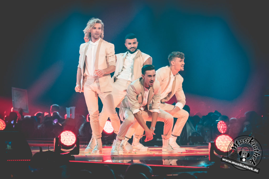 Feuerherz by David Hennen, Musikiathek-4