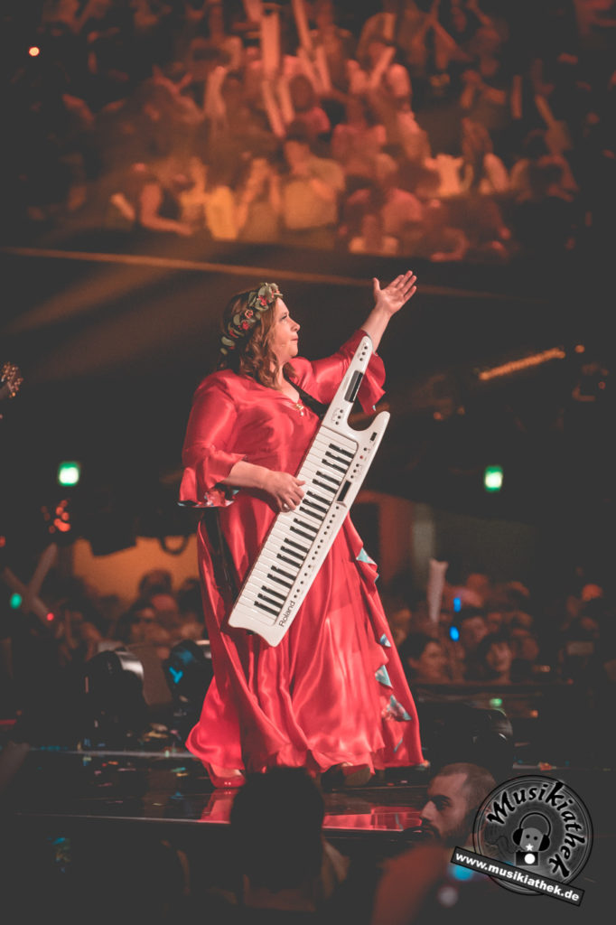 Kelly Family by David Hennen, Musikiathek-10