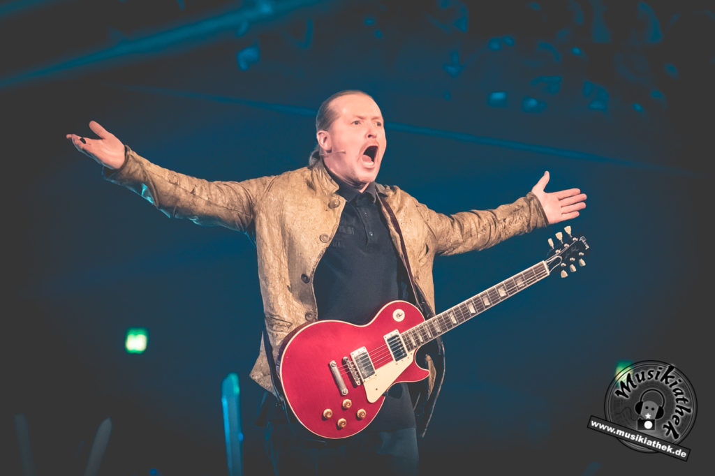 Kelly Family by David Hennen, Musikiathek-19