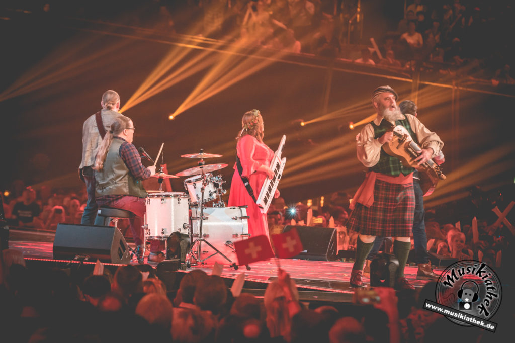 Kelly Family by David Hennen, Musikiathek-6