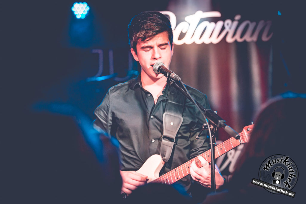 Octavian by David Hennen Musikiathek-2