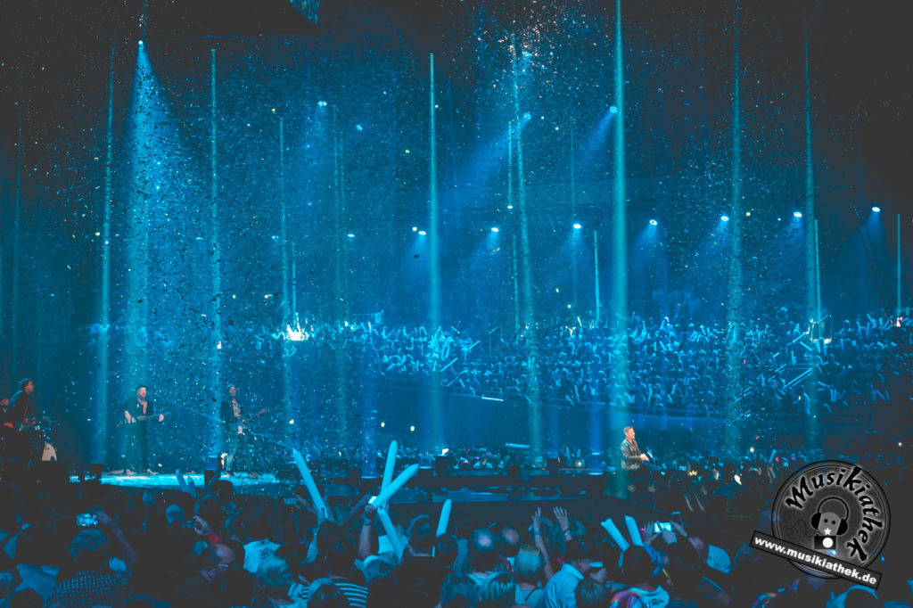 PUR by David Hennen, Musikiathek-1