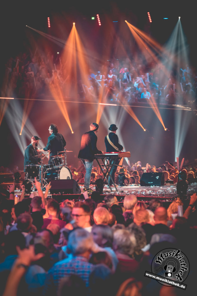 PUR by David Hennen, Musikiathek-19