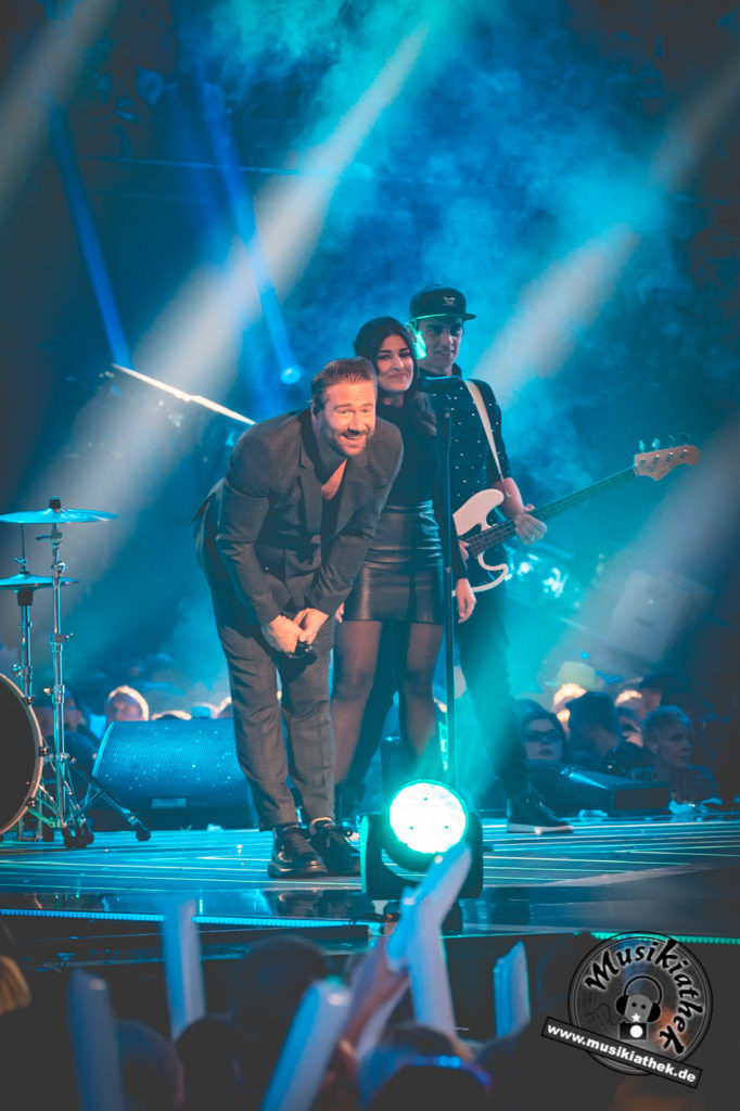 Sasha by David Hennen, Musikiathek-6