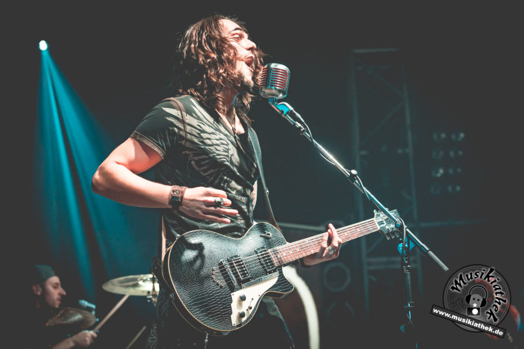 Oversense by David Hennen, Musikiathek-17