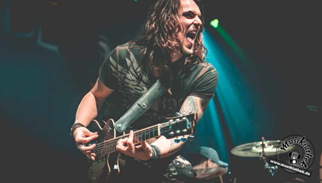 Oversense by David Hennen, Musikiathek-19