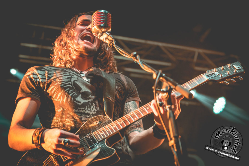 Oversense by David Hennen, Musikiathek-56