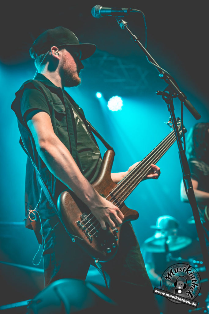 Oversense by David Hennen, Musikiathek-75