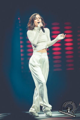 Lena Meyer Landrut by David Hennen, Musikiathek-2