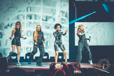 Little Mix by David Hennen, Musikiathek-1