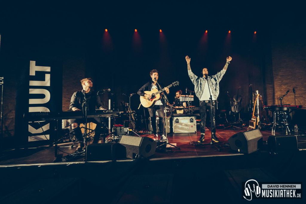 Kuult by David Hennen, Musikiathek-16