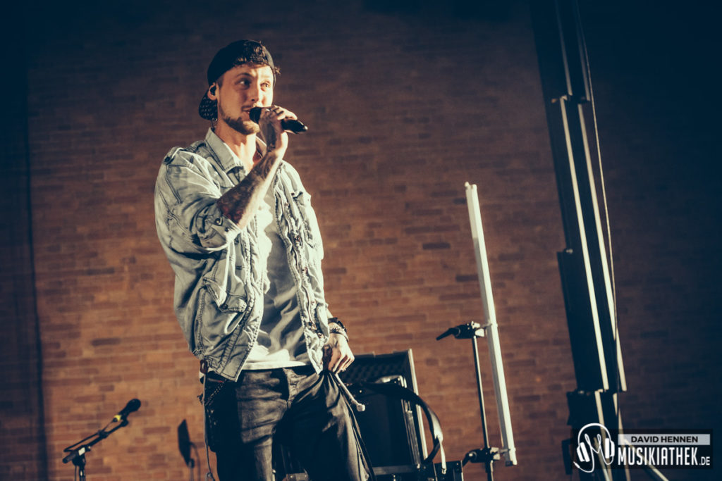 Kuult by David Hennen, Musikiathek-18