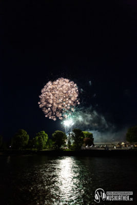 Feuerwerk - Unter Schwarzer Flagge - 11. Mai 2019 - 002 Musikiathek midRes