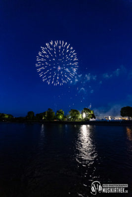 Feuerwerk - Unter Schwarzer Flagge - 11. Mai 2019 - 011 Musikiathek midRes