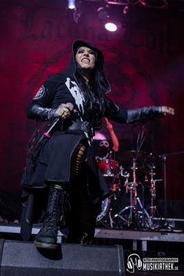 Lacuna Coil - Turbinenhalle Oberhausen - 09. November 2019 - 003 Musikiathek midRes