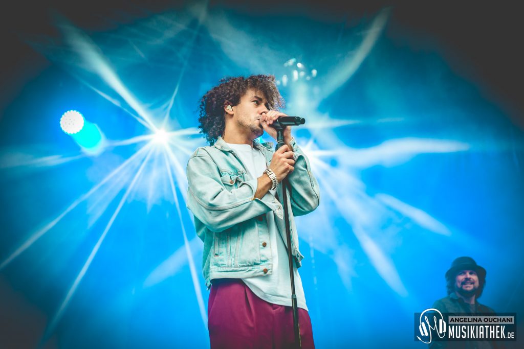 Benjrose-10-6f574a76