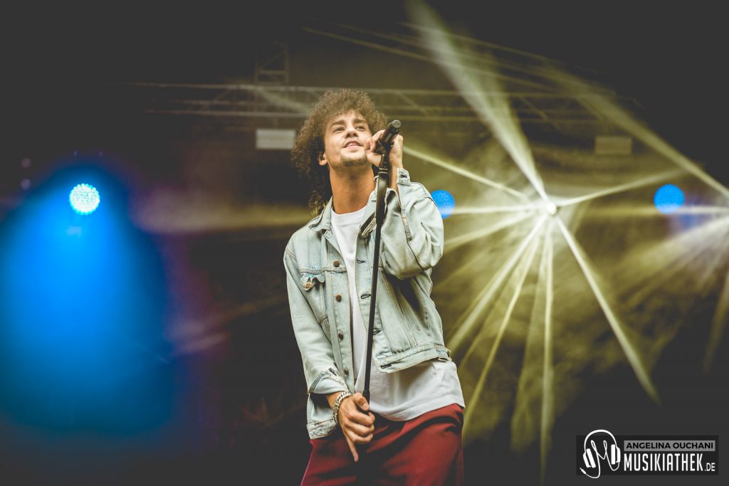 Benjrose-12-5bf98e0c