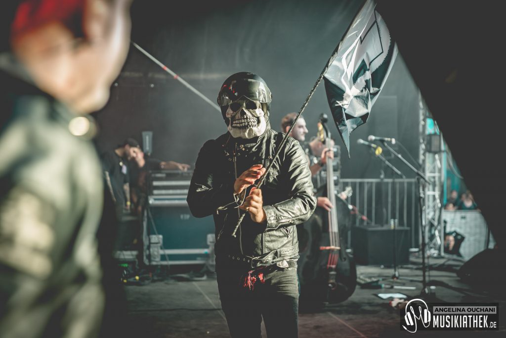 Bloodsucking Zombies from outer Space-1-647ef5bd