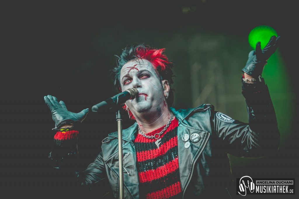 Bloodsucking Zombies from outer Space-29-0d4b1560