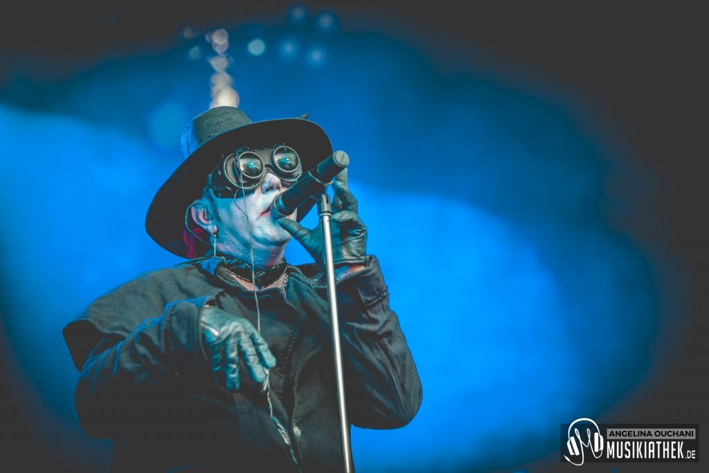 Bloodsucking Zombies from outer Space-48-afba32d5