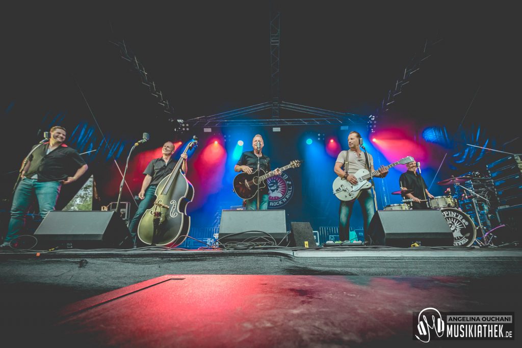 Boppin'B-15-e2ac2138