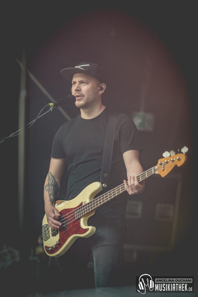 Deine Cousine-44-58e69edd