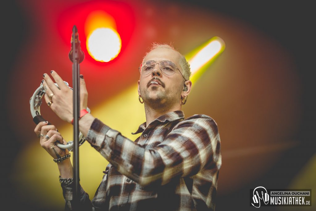 Deine Cousine-46-caa5ab5d