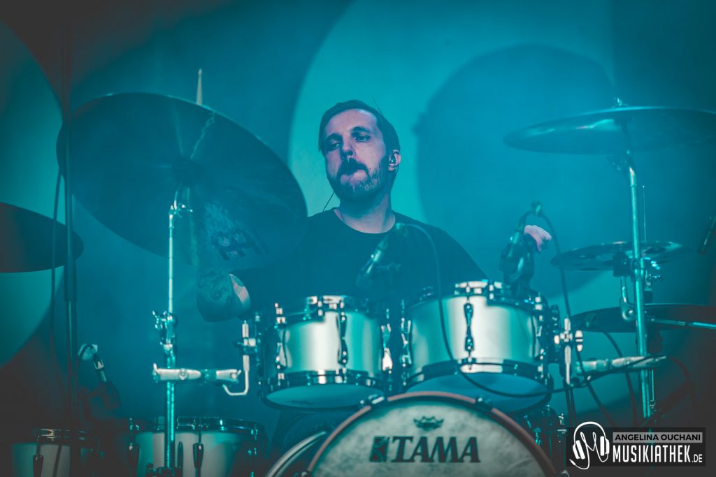 LongDistanceCalling-19-4cdc05d8