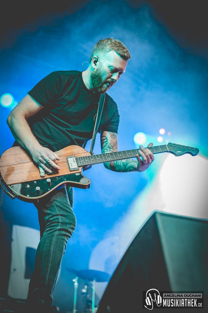 LongDistanceCalling-8-bba54a7b