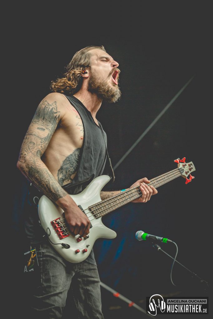 The Narrator-26-e4a46503