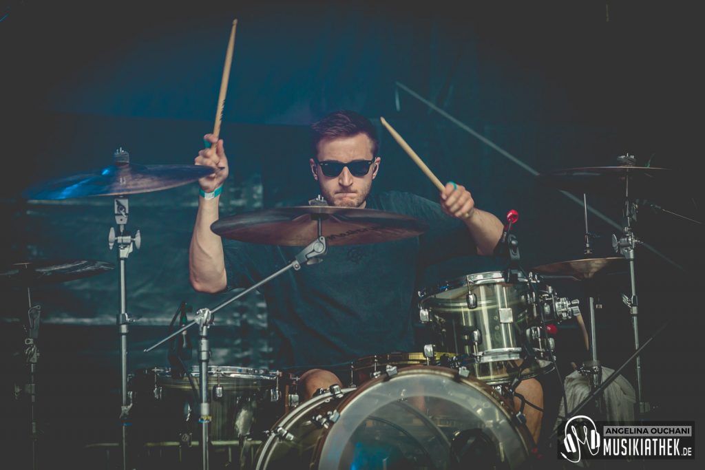 The Narrator-27-119e3df7