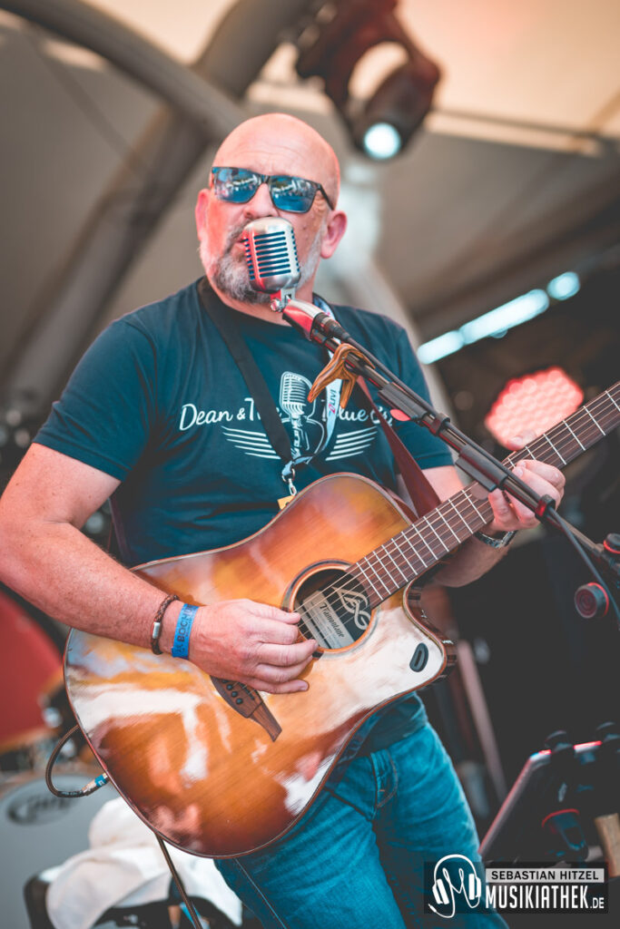 Dean Newman @ sebastian hitzel musikiathek-5