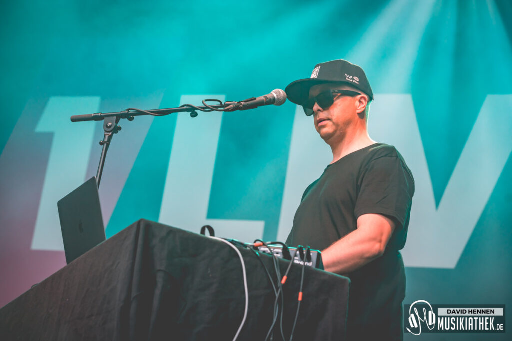 RIKU RAJAMAA @ david hennen musikiathek-14