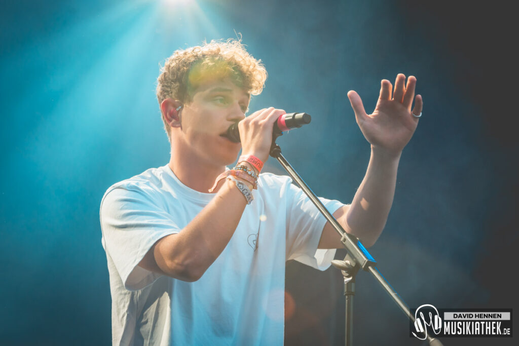 gregor hägele @ david hennen musikiathek-13