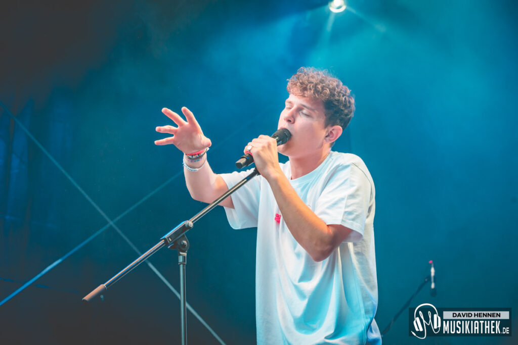 gregor hägele @ david hennen musikiathek-26