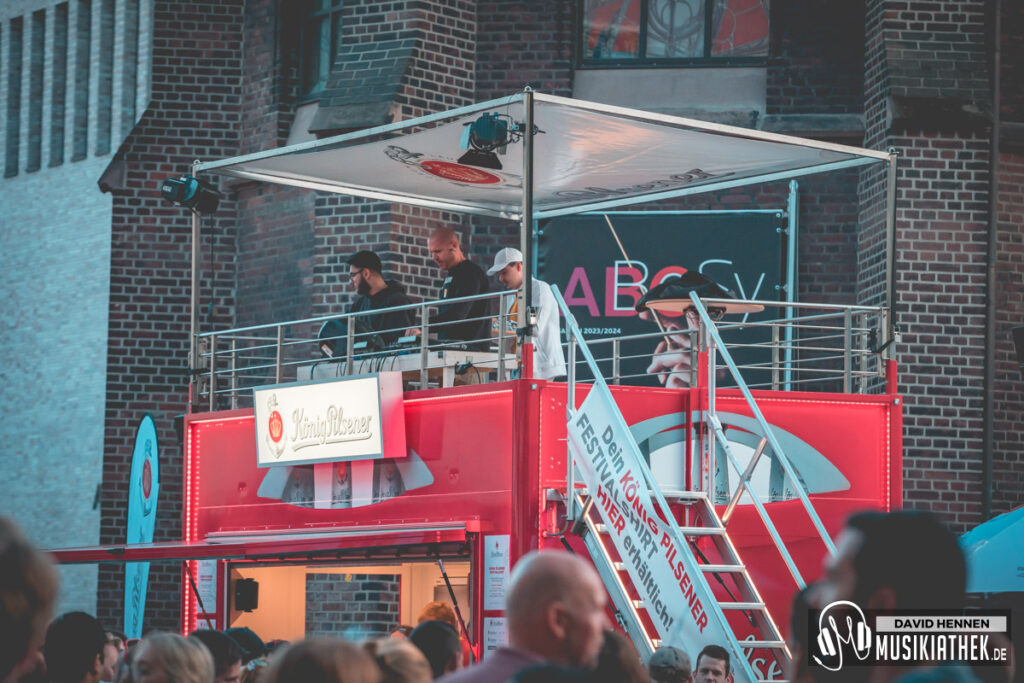 impressionen tag 1 @ david hennen musikiathek-45