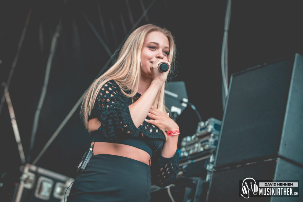 kati k @ david hennen musikiathek-3