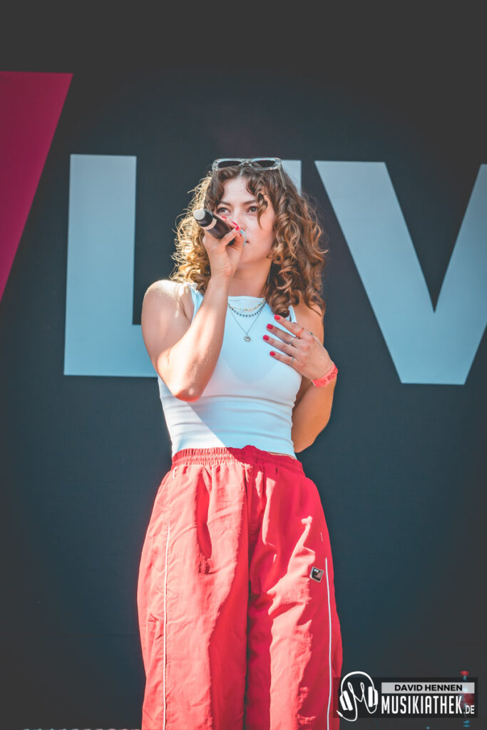 luana @ david hennen musikiathek-11