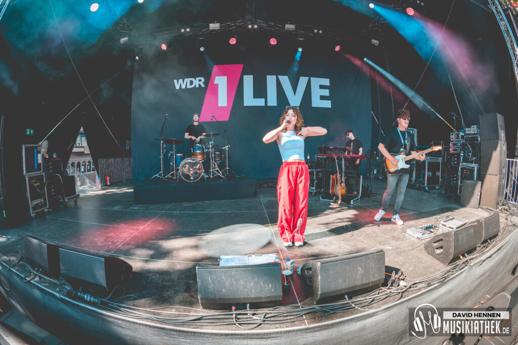 luana @ david hennen musikiathek-19