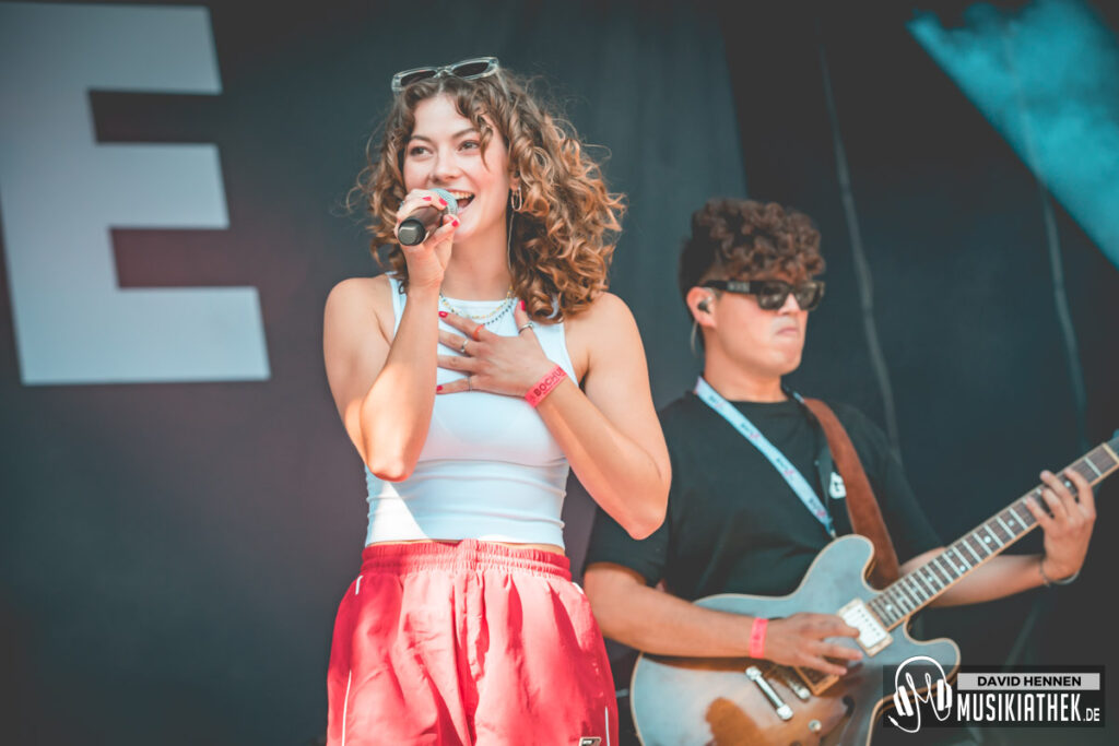 luana @ david hennen musikiathek-5