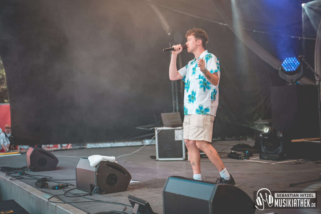 moritz @ sebastian hitzel musikiathek-1