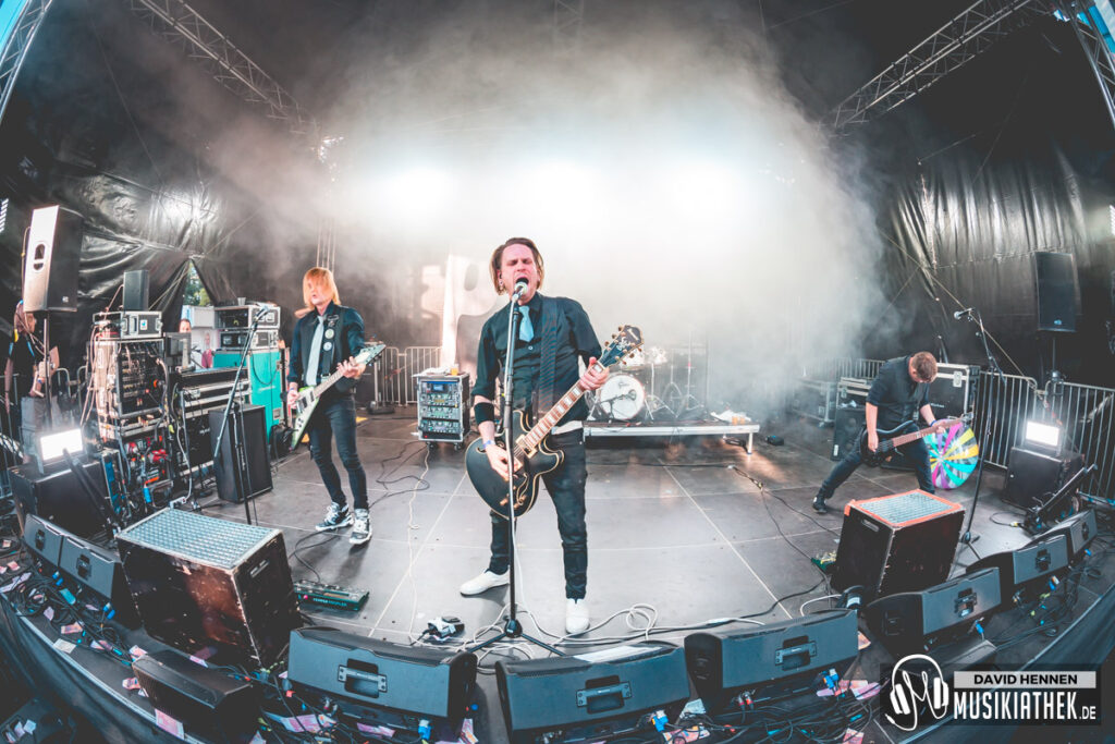 pyogenesis @ david hennen musikiathek-15