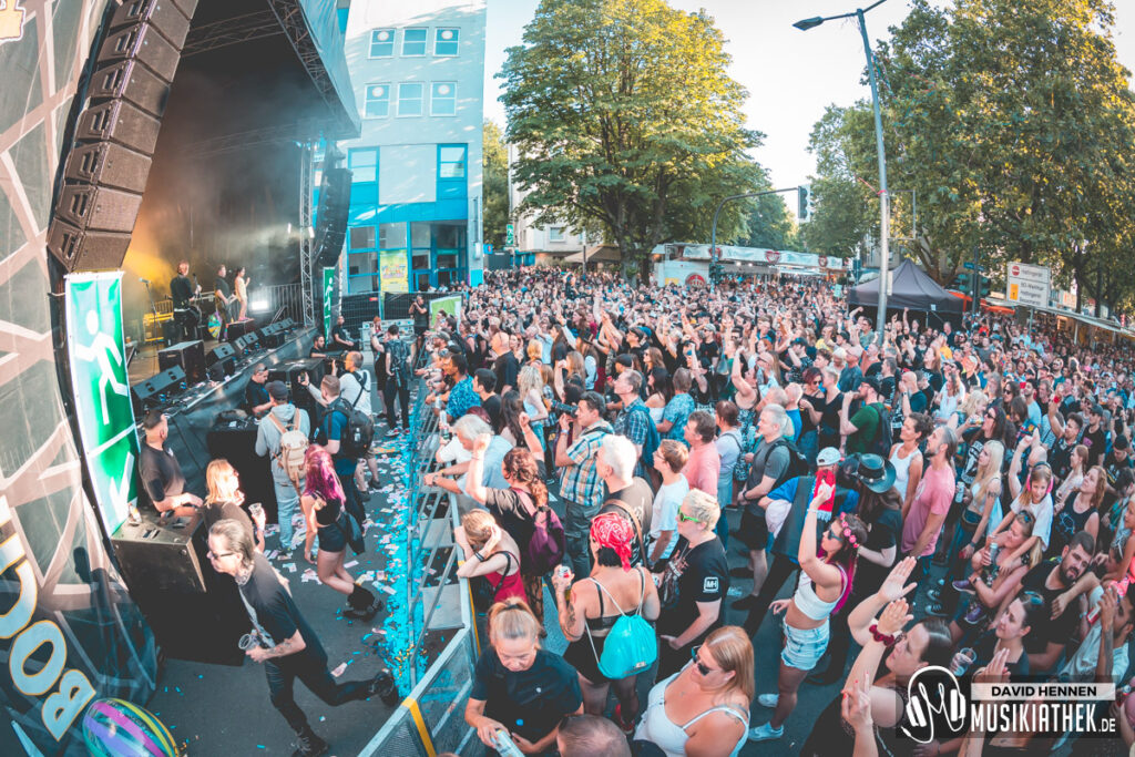 pyogenesis @ david hennen musikiathek-2