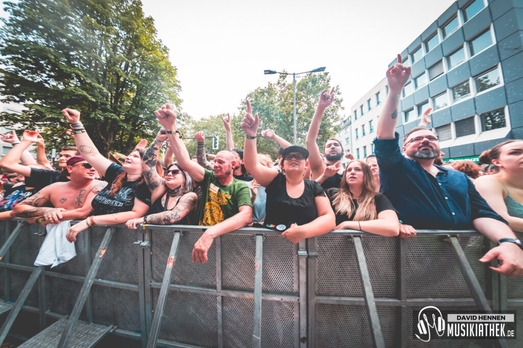 the butcher sisters @ david hennen musikiathek-21