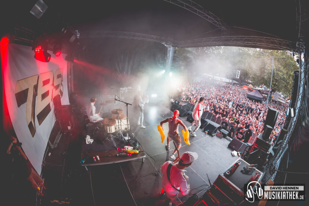 the butcher sisters @ david hennen musikiathek-35