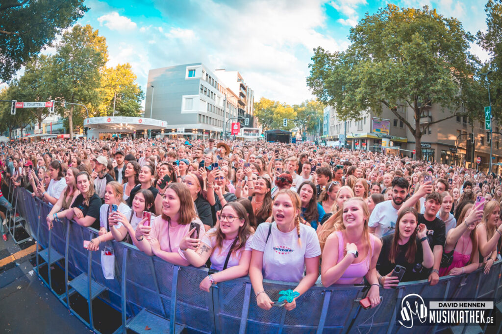 Bochum Total Tag 1-120