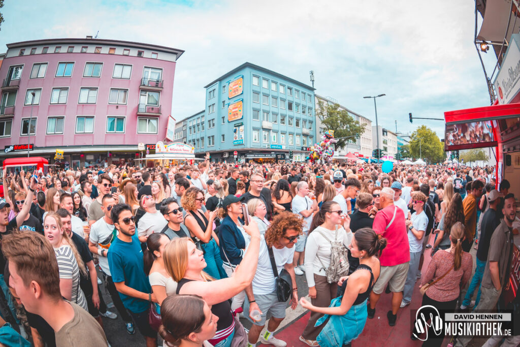 Bochum Total Tag 3-110