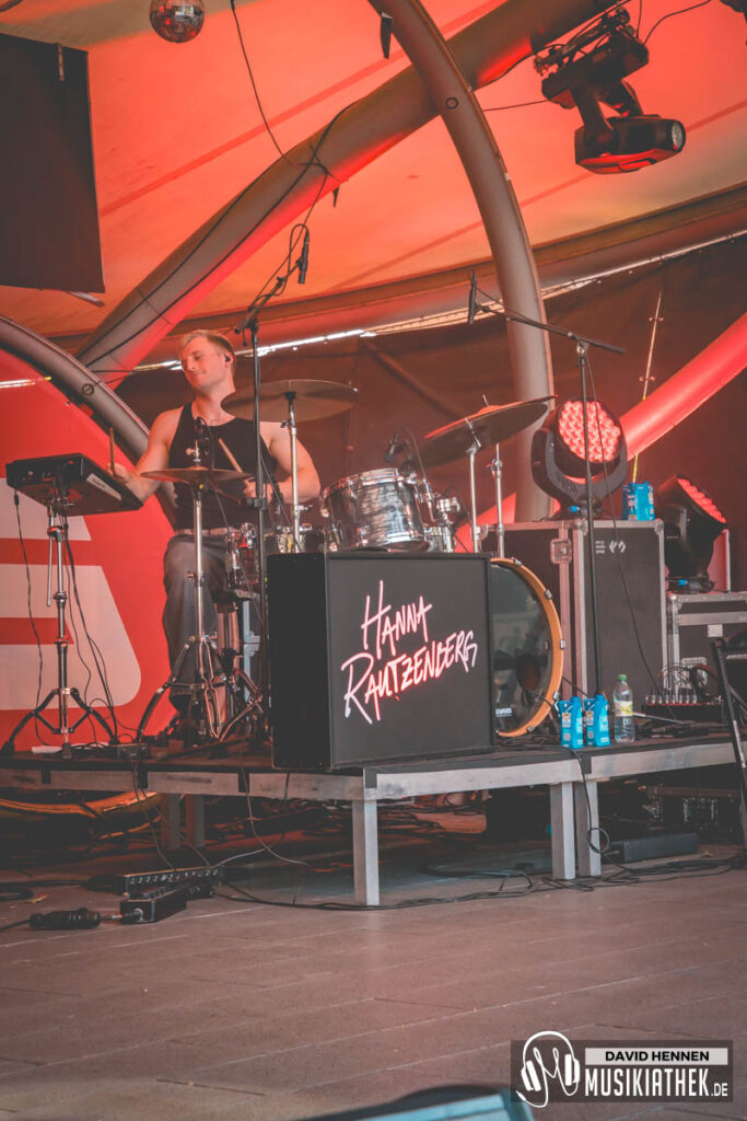 Hanna-Rautzenberg-by-David-Hennen-Musikiathek-2