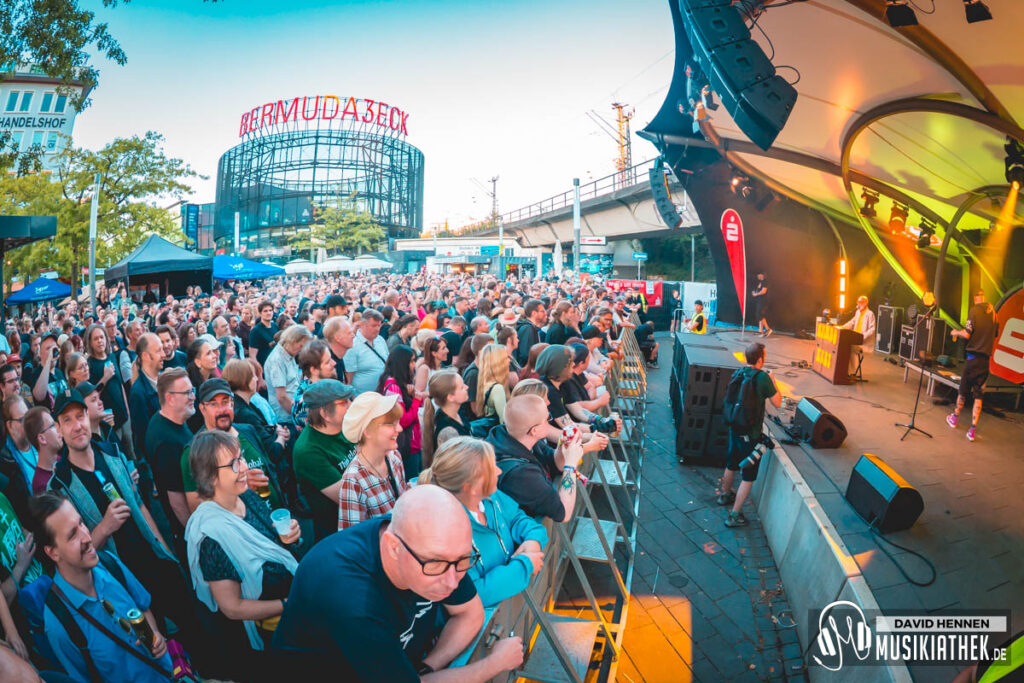 Mambo-Kurt-by-David-Hennen-Musikiathek-13