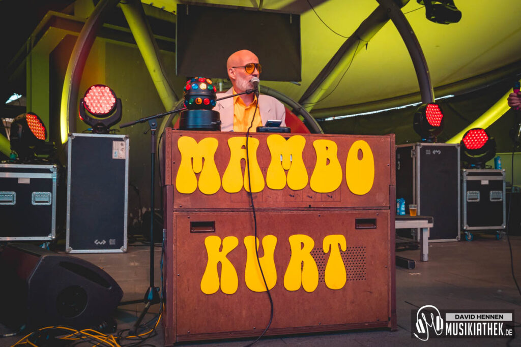 Mambo-Kurt-by-David-Hennen-Musikiathek-5